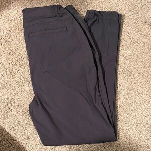 CUTS Men's Charcoal Joggers